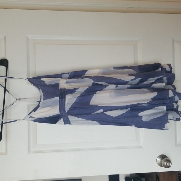 Abercrombie & Fitch Dresses & Skirts - Abercrombie and Fitch dress size medium in a beautiful blue